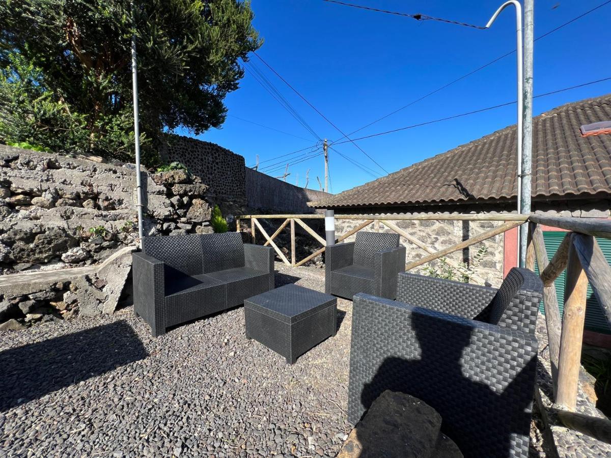 Gouveia Cottage by AnaLodges Seixal  Extérieur photo
