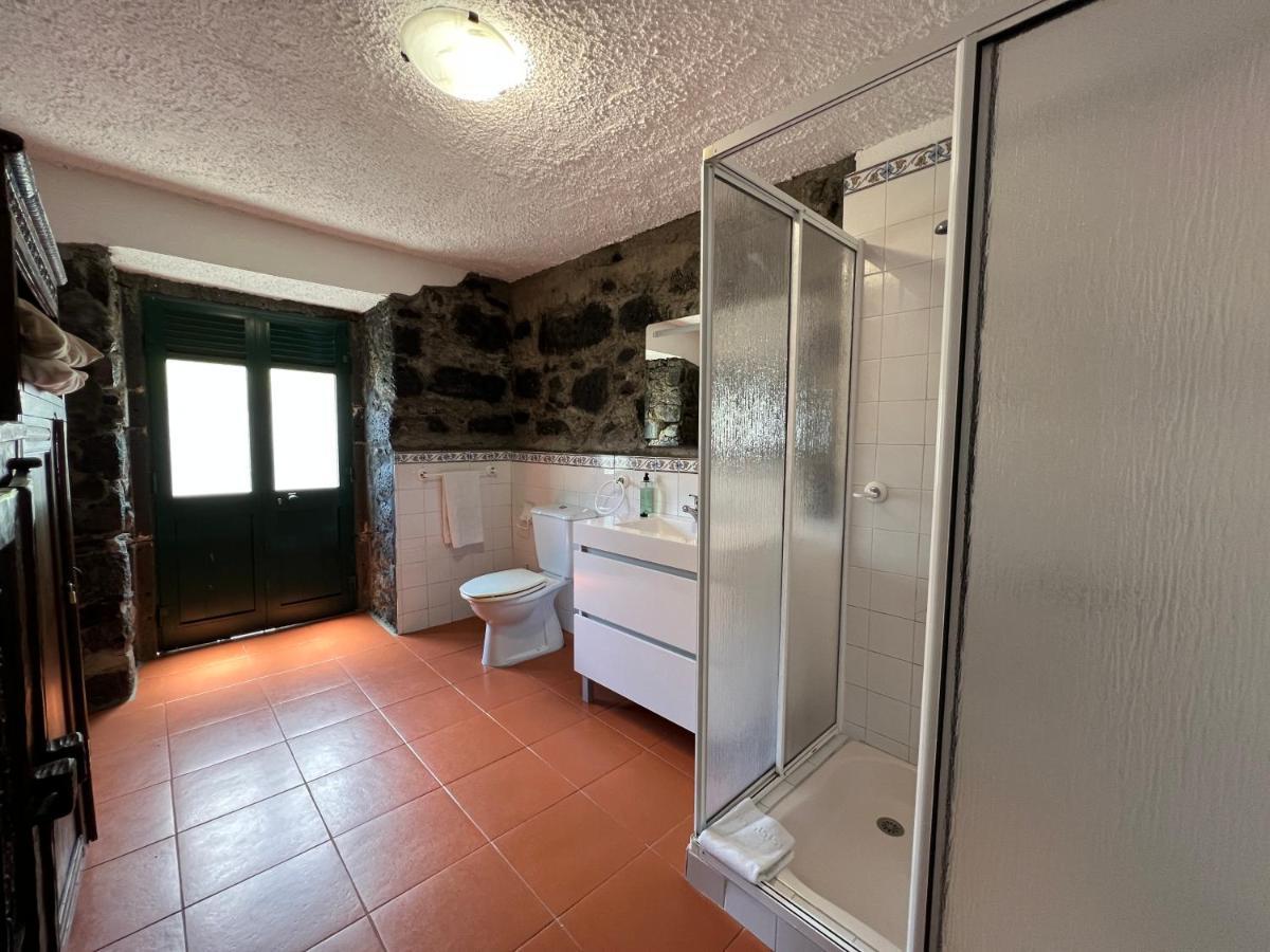 Gouveia Cottage by AnaLodges Seixal  Extérieur photo