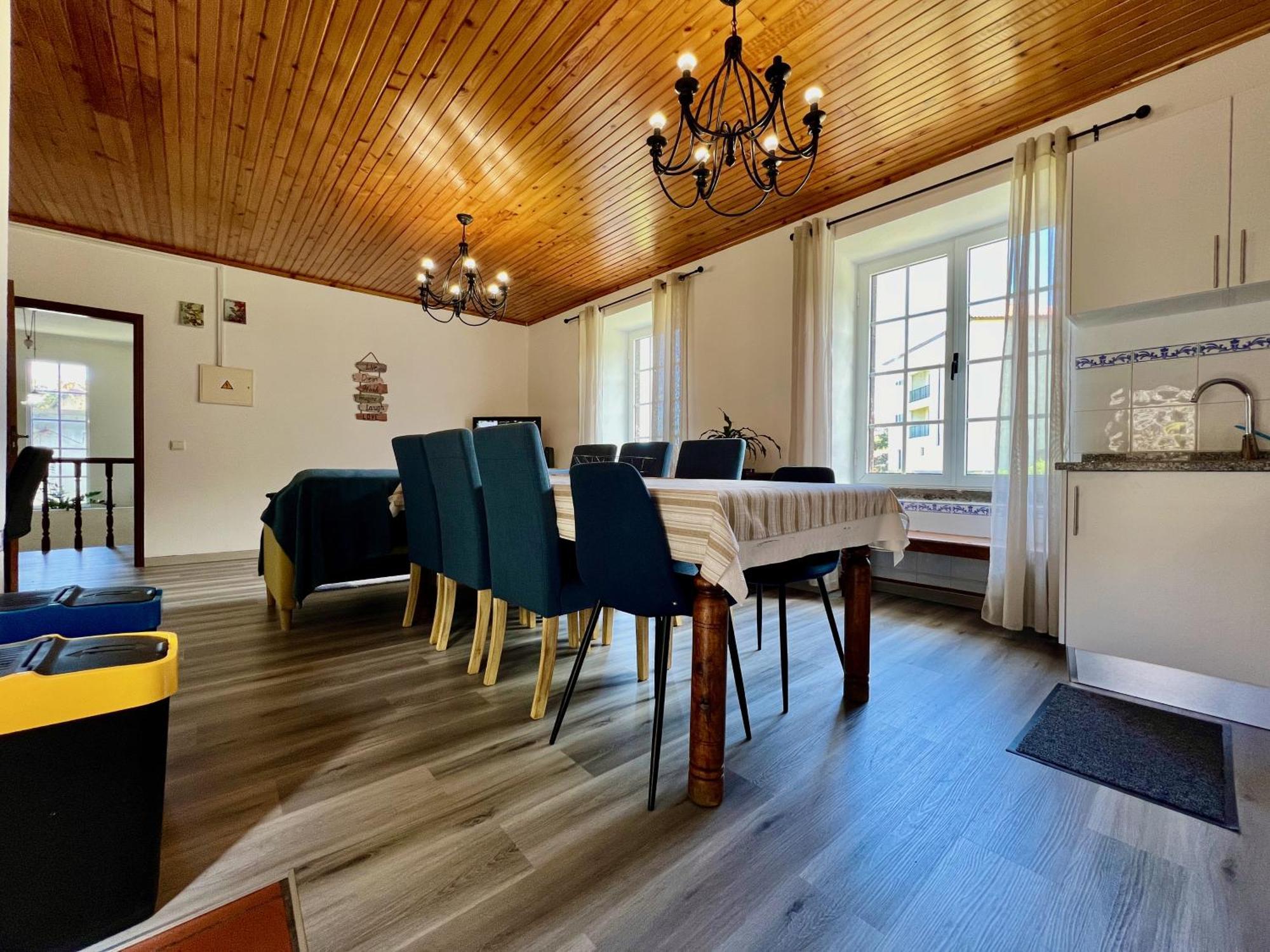 Gouveia Cottage by AnaLodges Seixal  Extérieur photo